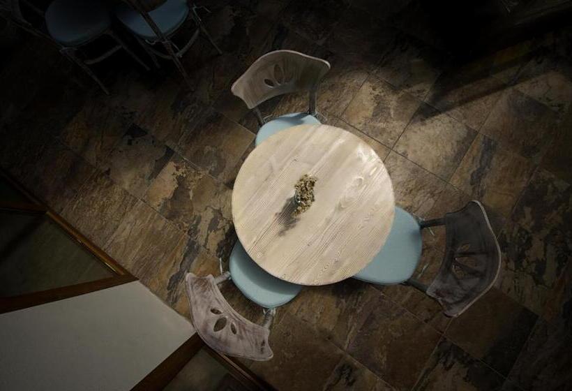 호텔 Maison Vourla