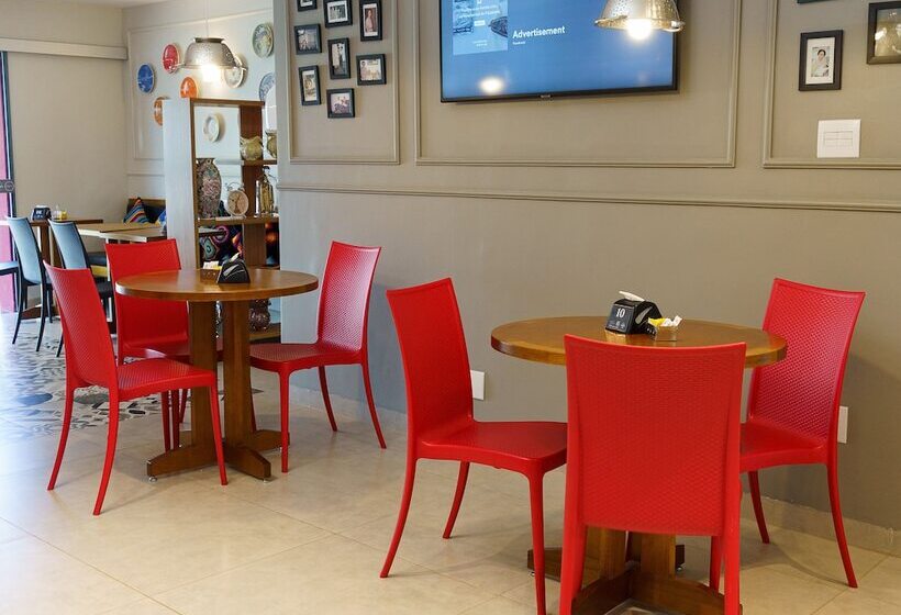 בית מלון כפרי Maraja