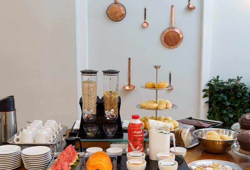 בית מלון כפרי Maraja