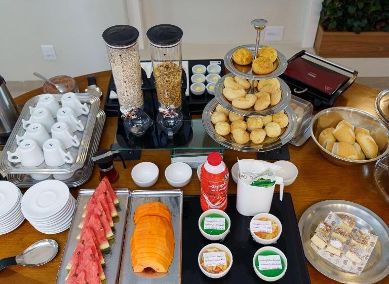 בית מלון כפרי Maraja