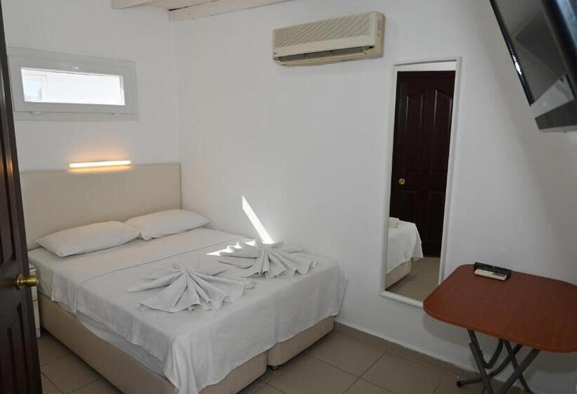 هتل Melis Pansiyon