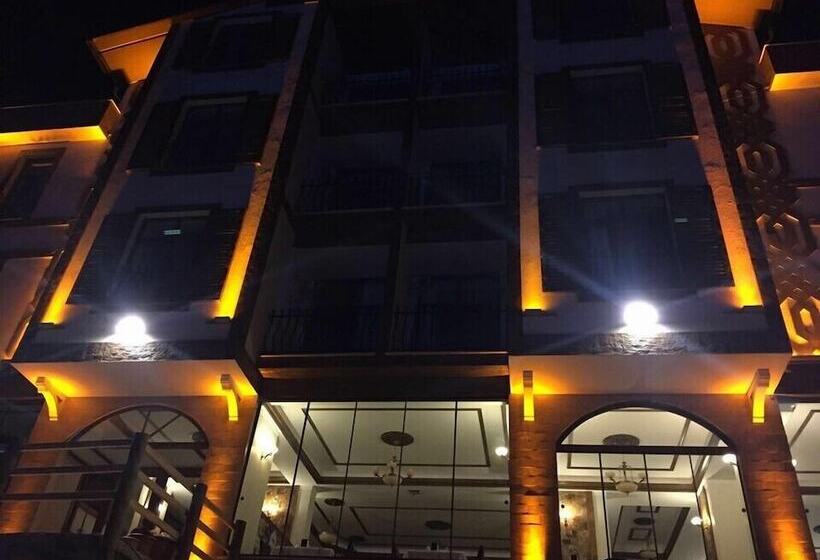 בית מלון כפרי Mersu A La