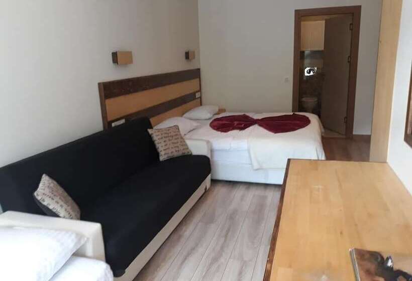 ホテル Mersu A La