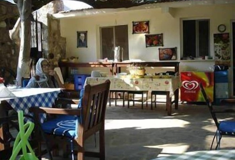 فندق Misafir Evi