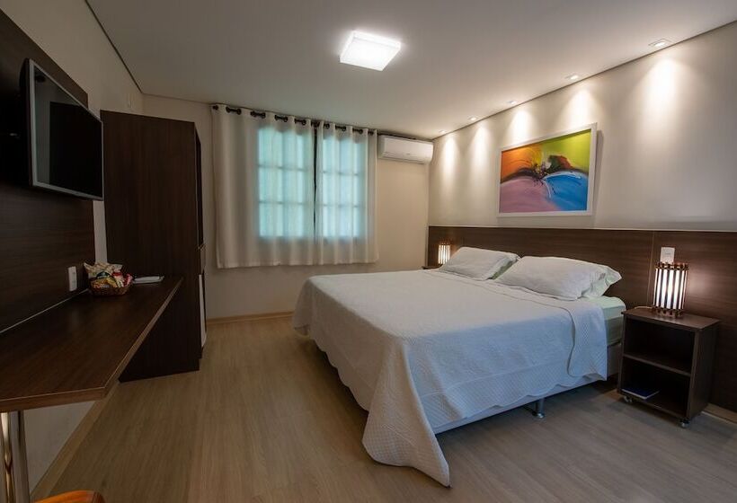 호텔 Mount Everest