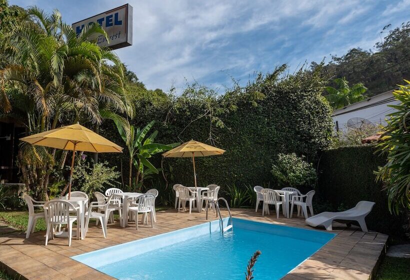 호텔 Mount Everest