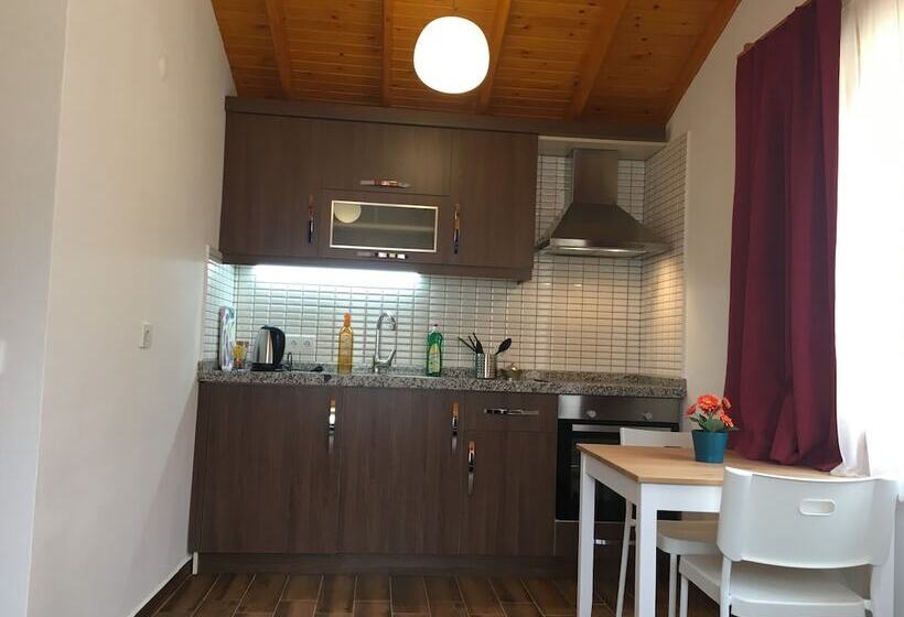 Отель Natureland Efes Pension