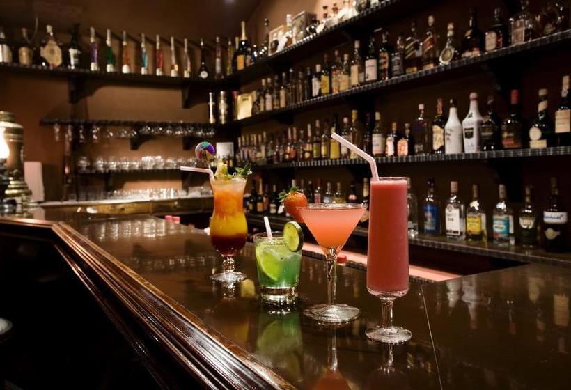 Отель Orotour Garden