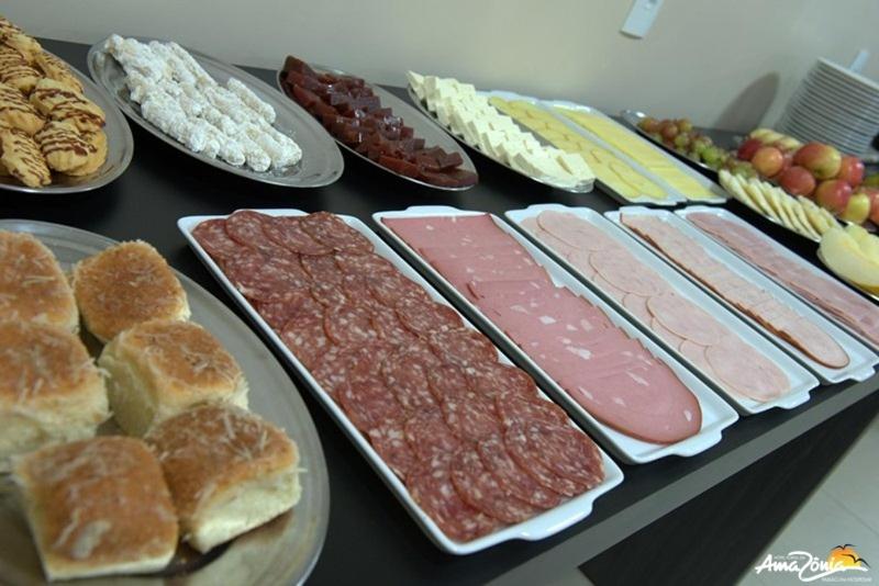 فندق Portal Da Amazonia