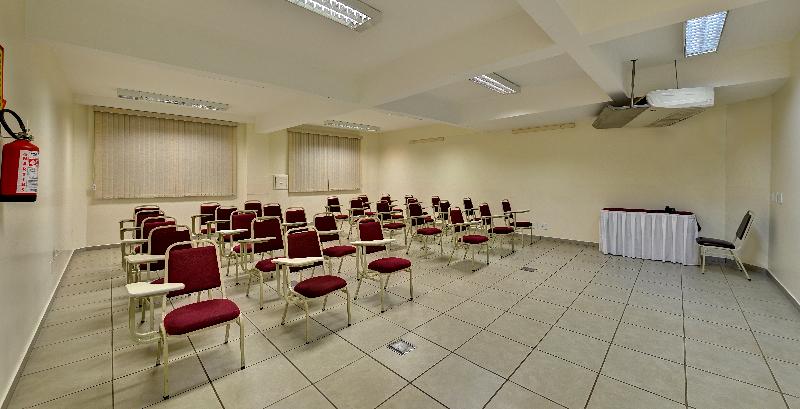 Porto Minas Hotel E Convenções