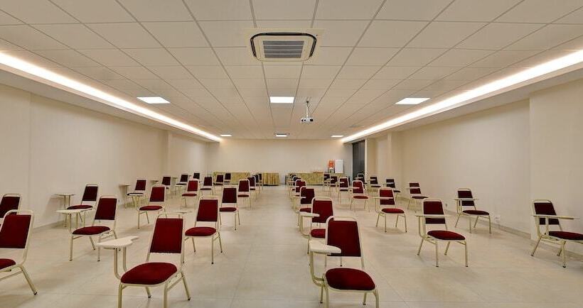 Porto Minas Hotel E Convenções