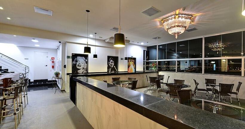 Porto Minas Hotel E Convenções