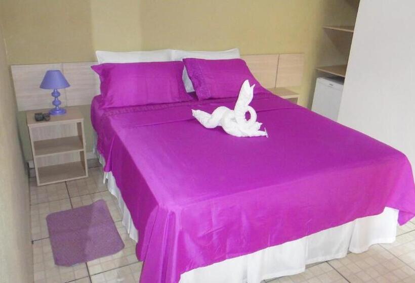 ホテル Pousada Jubaia