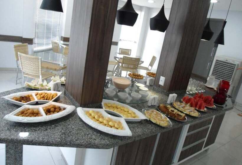 酒店 Premier Pallace