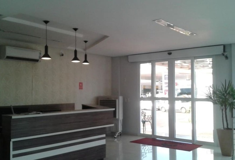 酒店 Premier Pallace