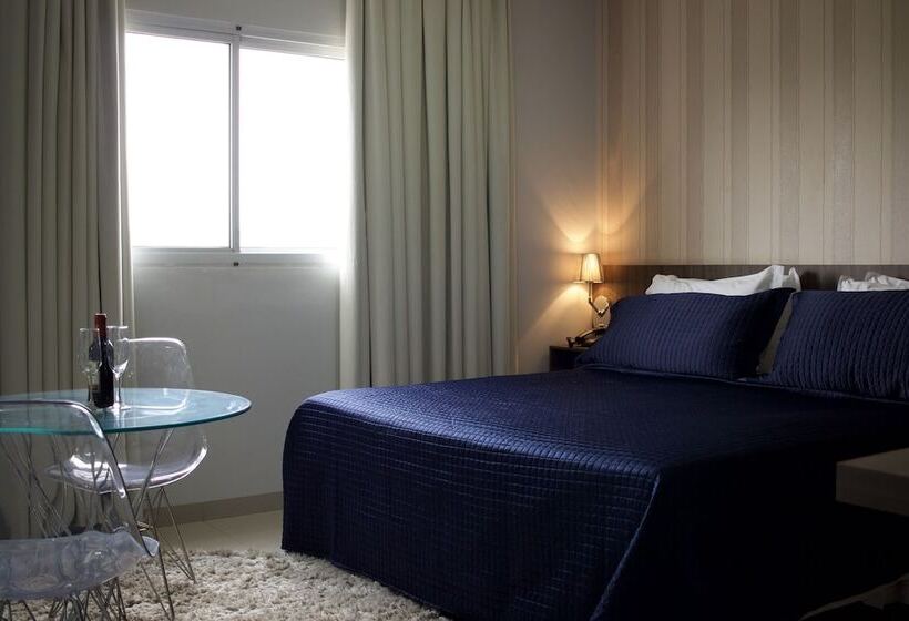 酒店 Premier Pallace