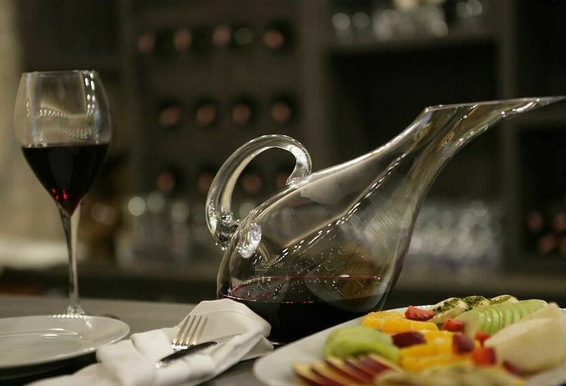 בית מלון כפרי Rey Manes