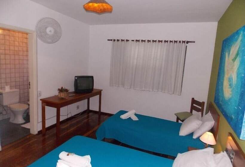 בית מלון כפרי Salvador