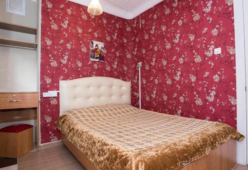 Otel Second Home Hostel