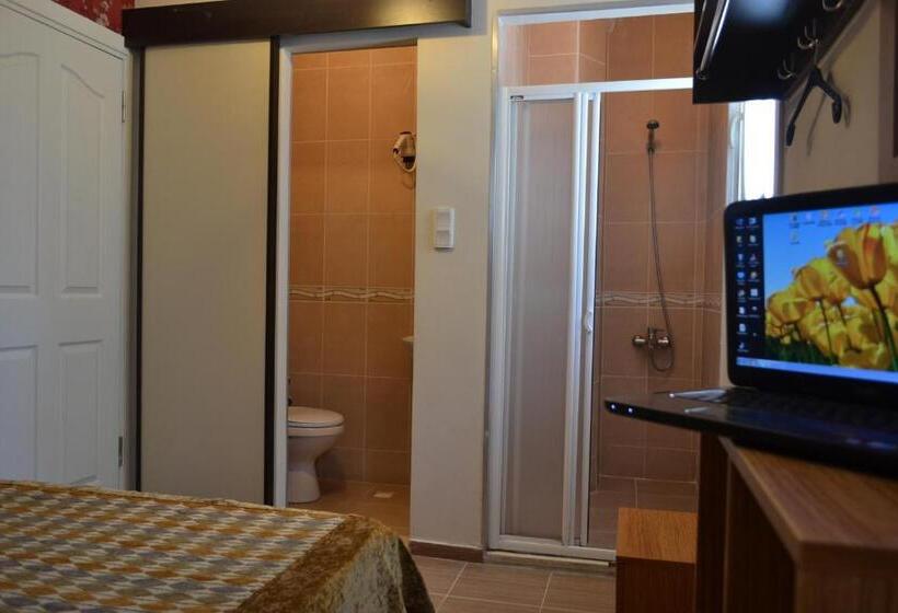 Otel Second Home Hostel