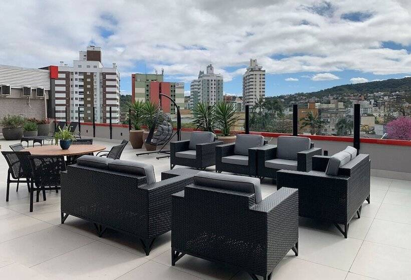 Tri Hotel Smart Criciuma