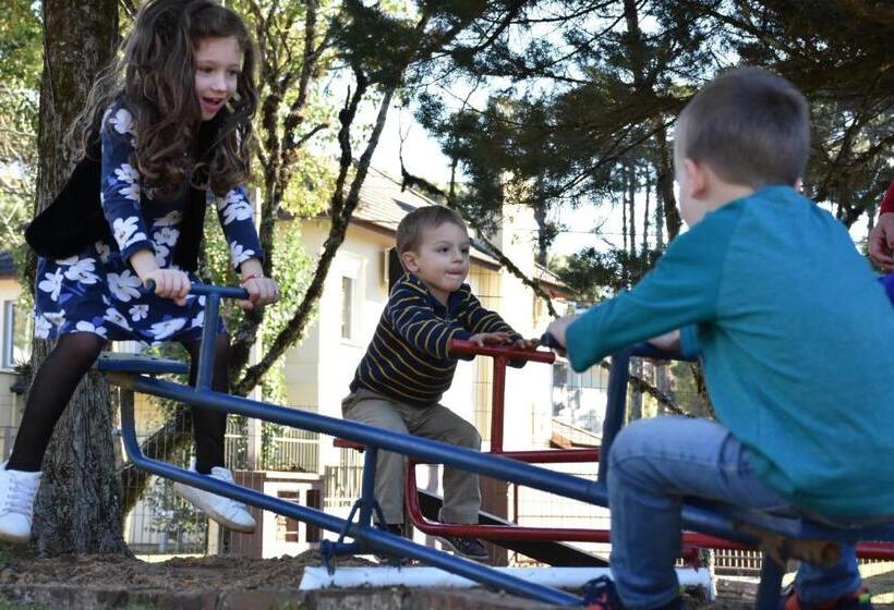 호텔 Vila Suzana Parque