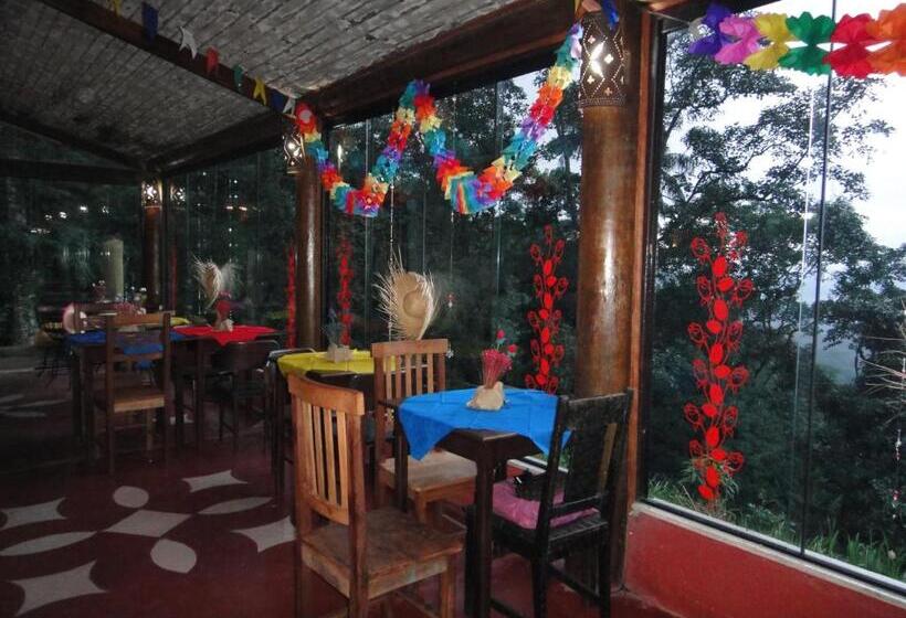 Отель Vista Linda