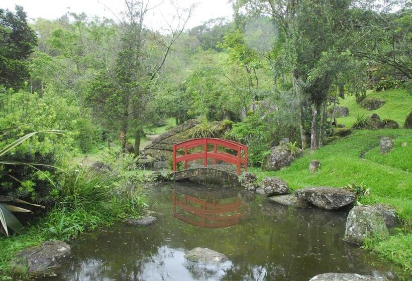 Отель Vista Linda