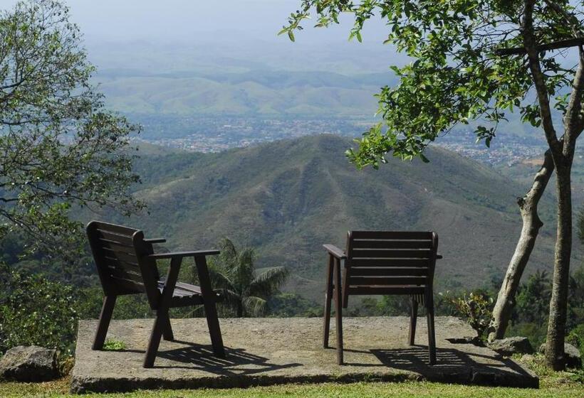 Отель Vista Linda