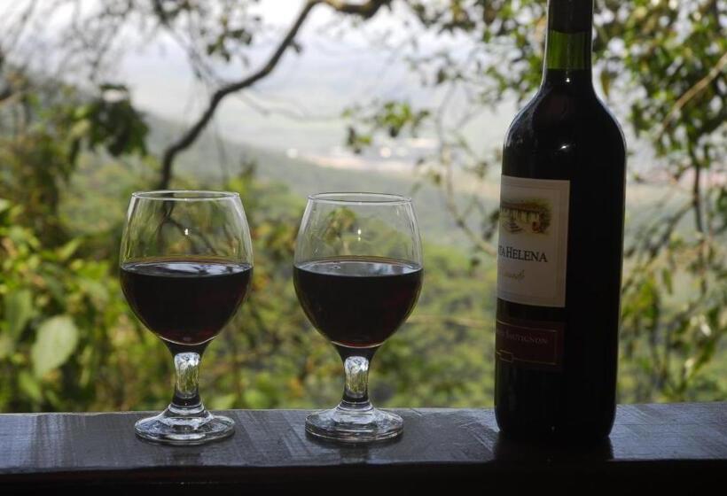 Отель Vista Linda