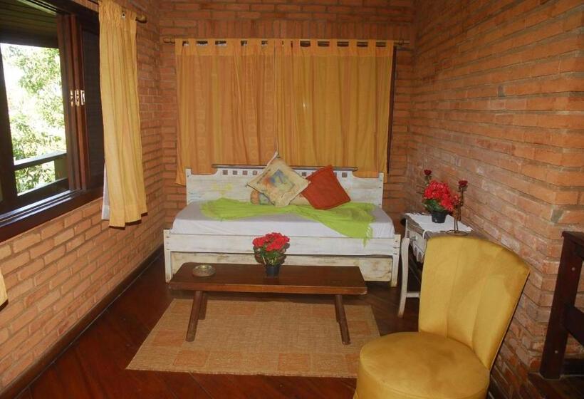 Отель Vista Linda