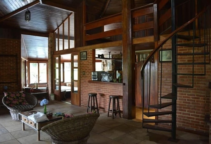 Отель Vista Linda