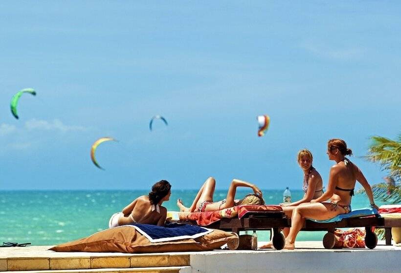 Отель Windtown Beach