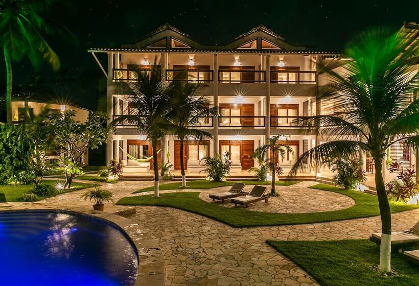 Отель Windtown Beach