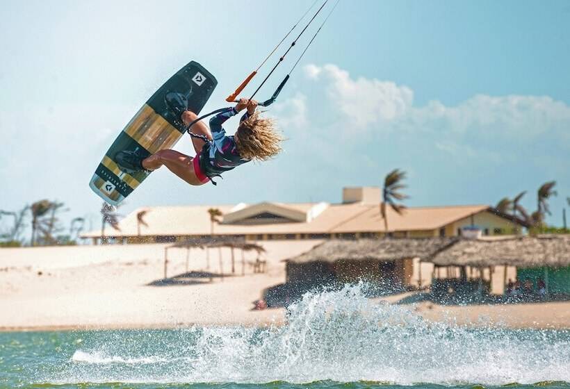 Отель Windtown Beach