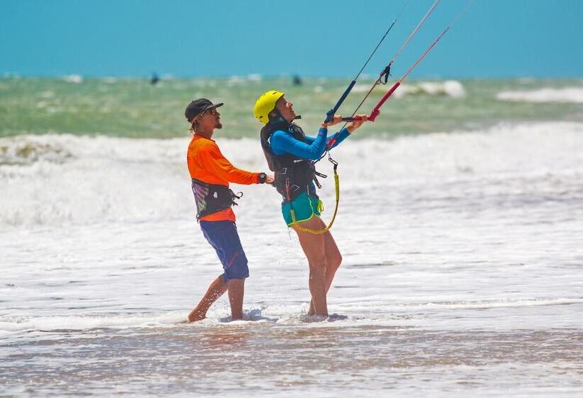 Отель Windtown Beach
