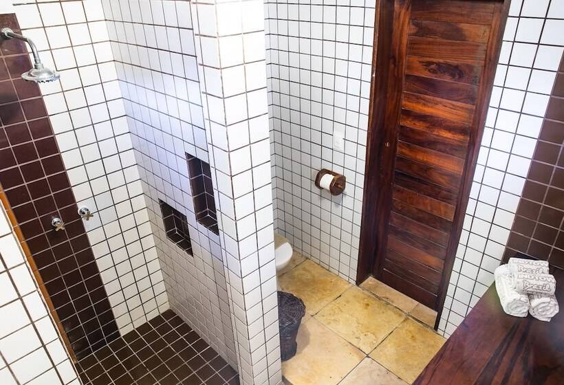 Отель Windtown Beach