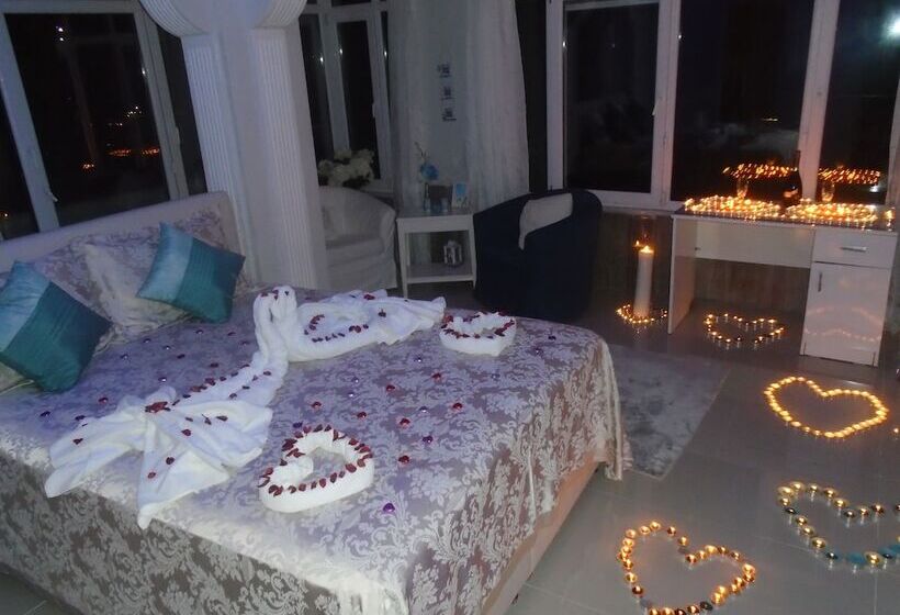 فندق Yasemin Suite