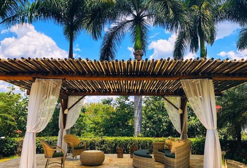 Ls Villas Hotel & Spa