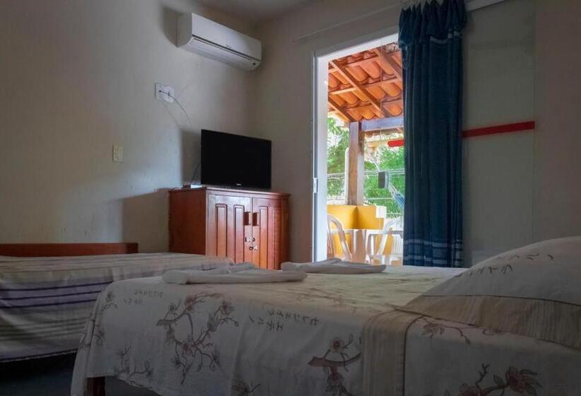 O Pharol Hostel E Pousada