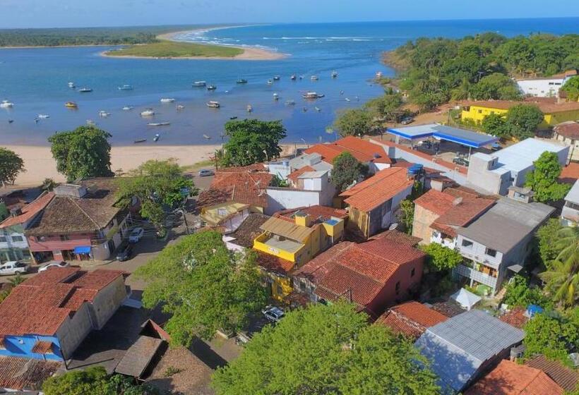 O Pharol Hostel E Pousada