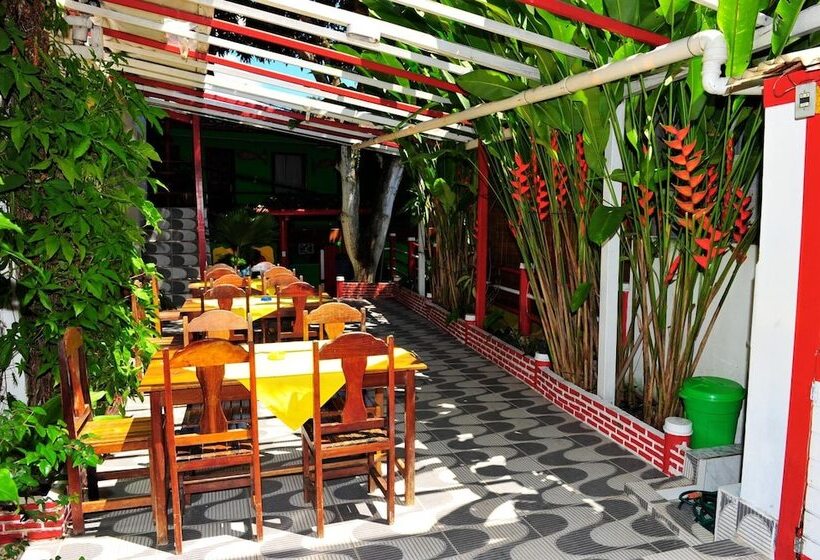 Pousada Escorregue No Reggae   Hostel