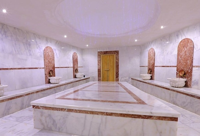 استراحتگاه Rizom Tatil Koyu