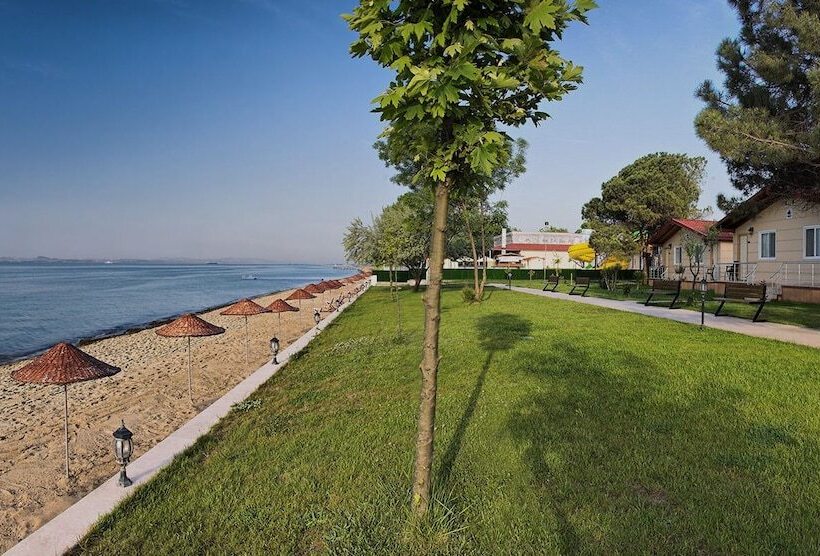 استراحتگاه Rizom Tatil Koyu