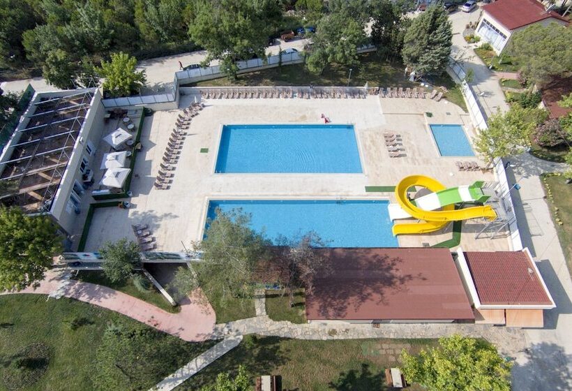 استراحتگاه Rizom Tatil Koyu