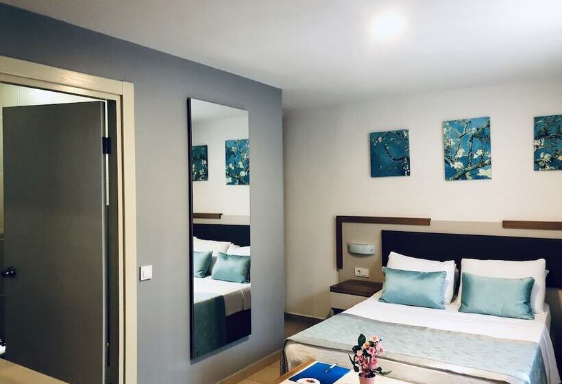 استراحتگاه Rizom Tatil Koyu