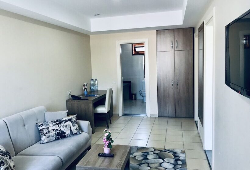 استراحتگاه Rizom Tatil Koyu