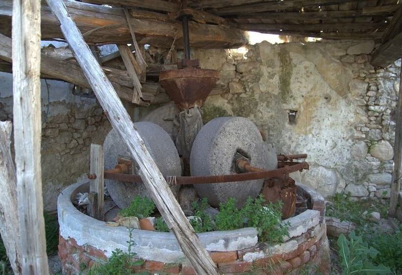 Uzum Iskelesi Butik Otel