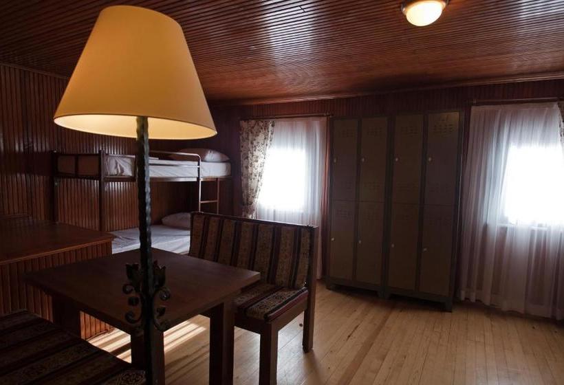 Veni Vidi Dormi Hostel