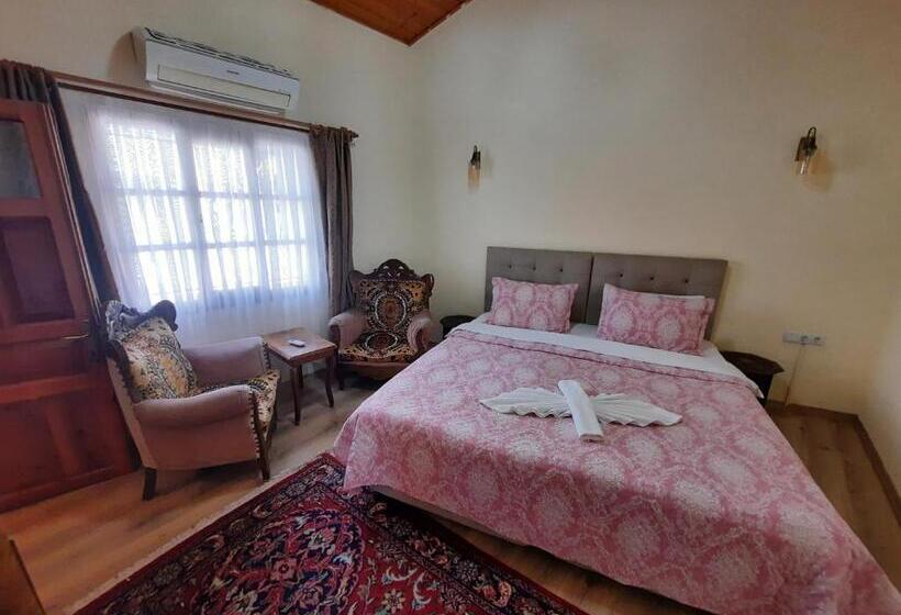 Bed and Breakfast Ali Baba's House